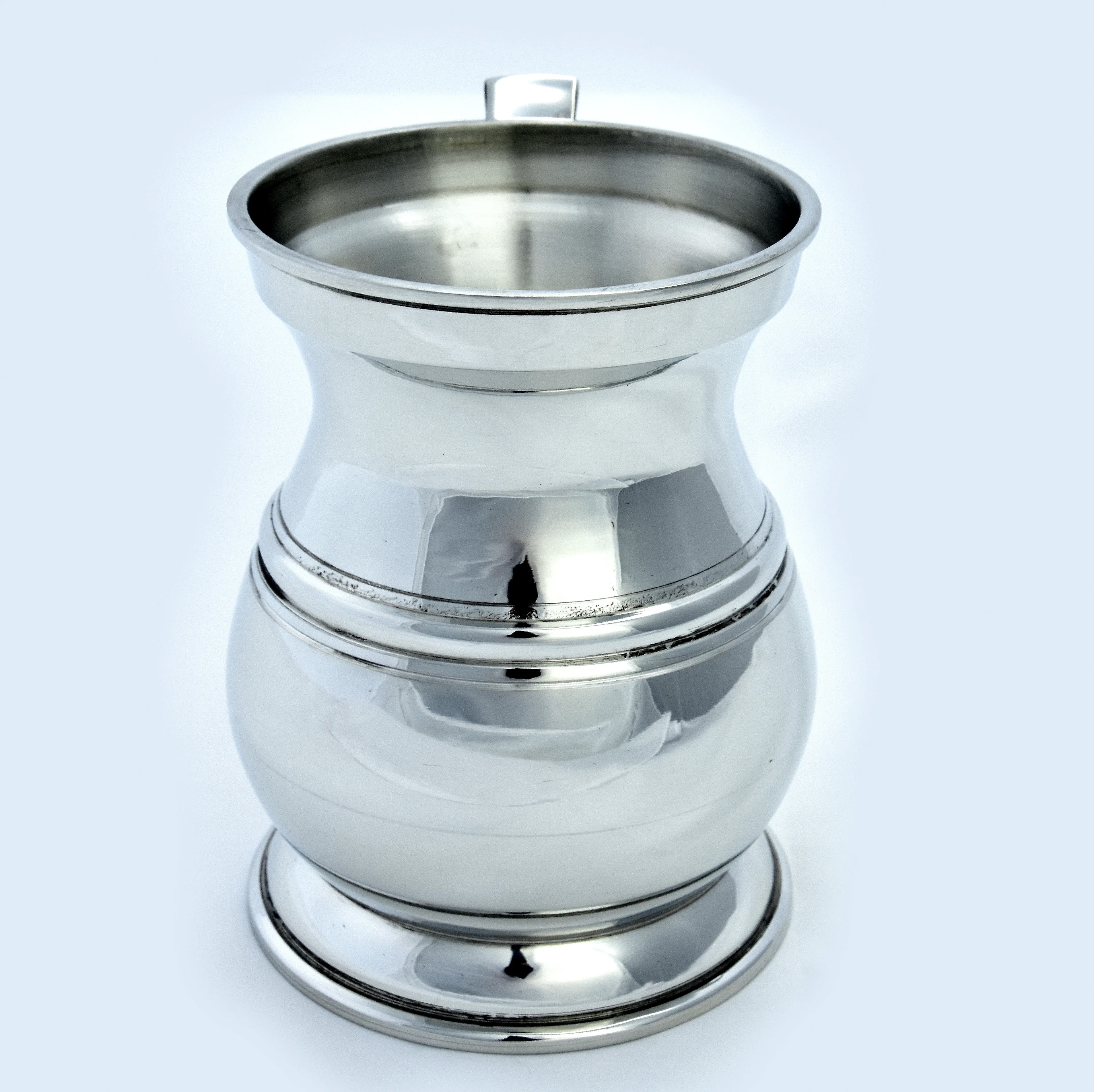 James Yates One Pint 19th Century Pattern Pewter Baluster Tankard - This is an exact remake of the manufacturers original - Image 3