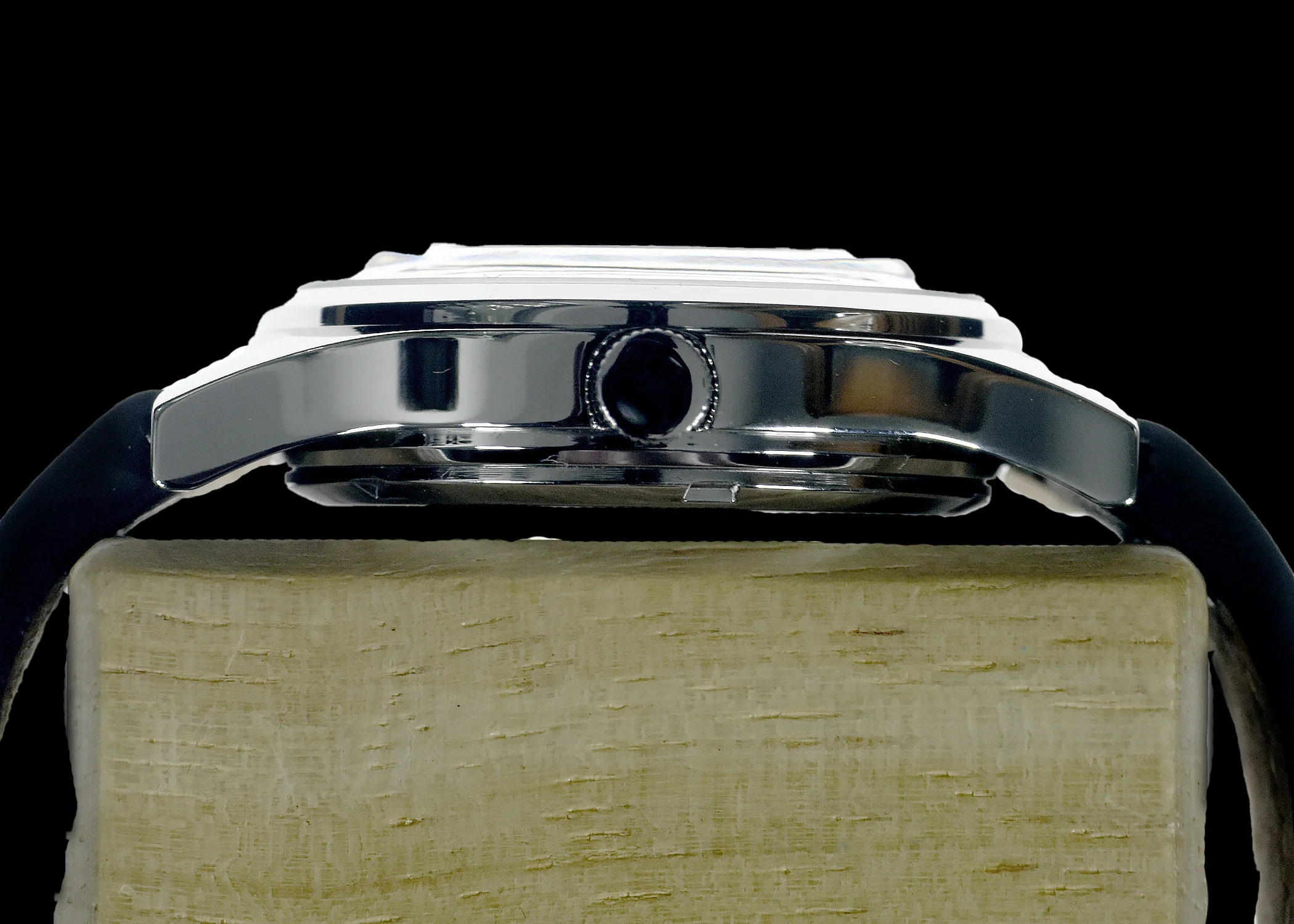 Selza Kriegsmarine (German Navy) WW2 Pattern Watch with 21 Jewel Automatic Mechanical Movement - Image 3