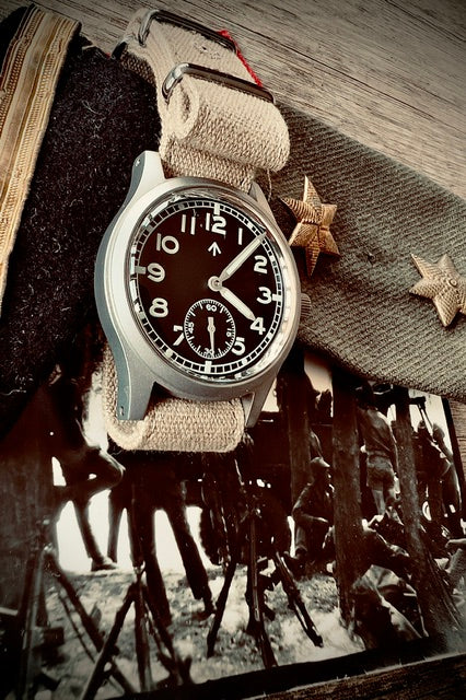 MWC 1940s/1950s "Dirty Dozen" Pattern General Service Watch with Automatic Self Winding Mechanical Movement and Sapphire Box Crystal - Image 8
