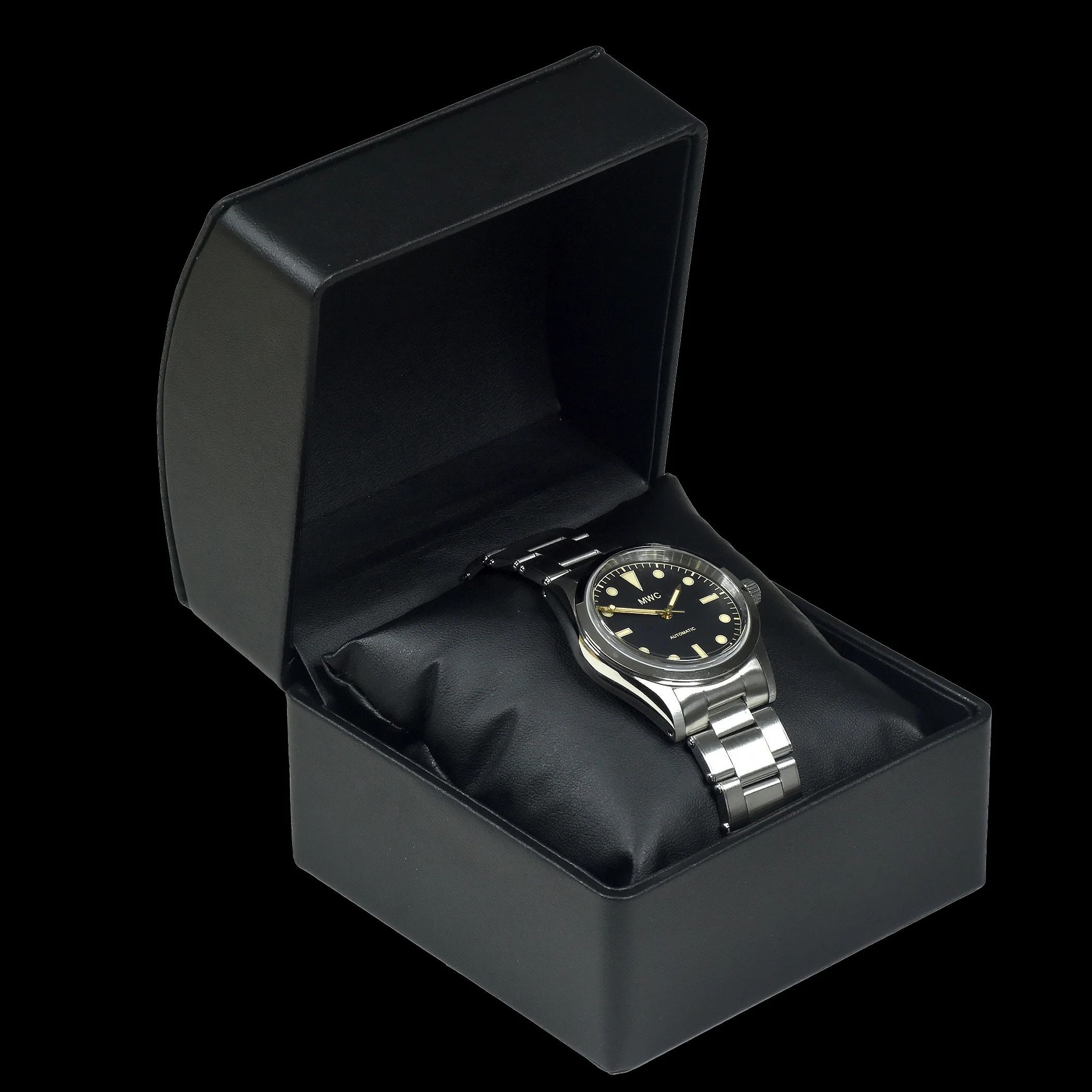 MWC Classic 1950s/1960s Pattern 25 Jewel Automatic "Adventurer" Watch with 200m Water Resistance and Retro Luminous Paint, Sapphire Crystal and 1960s Pattern Bracelet - Image 7