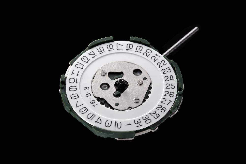 MWC G10 LM Stainless Steel Military Watch on a Grey NATO Military Webbing Strap - Image 8