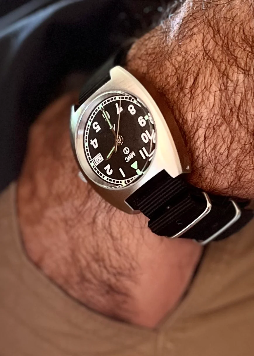 MWC W10 1970's Pattern 24 Jewel Automatic Military Watch with 100m Water Resistance - Image 9