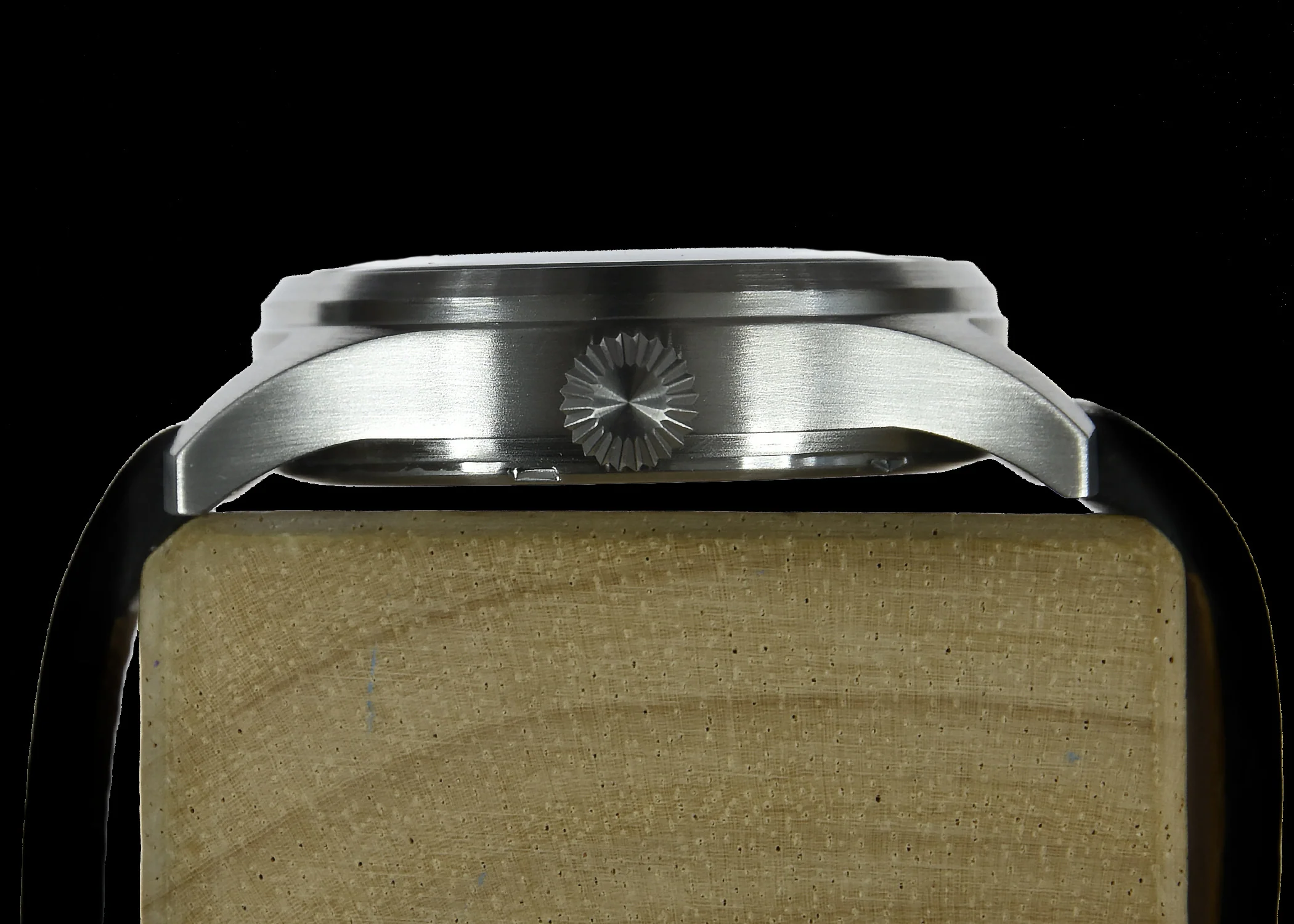 MWC Classic 40mm Stainless Steel Aviator Watch with Hybrid Movement and 100m Water Resistance - Image 2